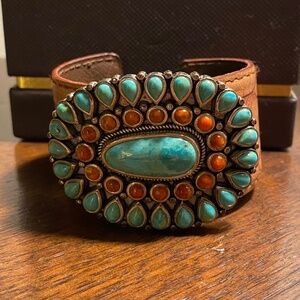Barse cuff bracelet